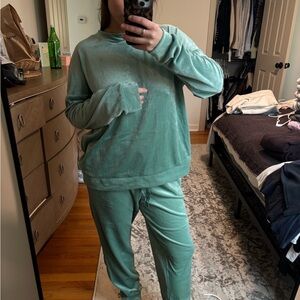 Cozy Green Lounge Set